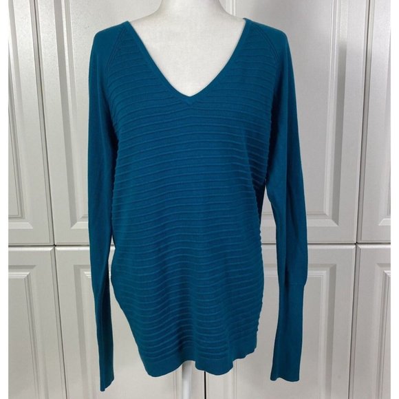 NWT Calia by Carrie Underwood Size L Effortless Ruched Back Sweater Teal Marine - Picture 1 of 15